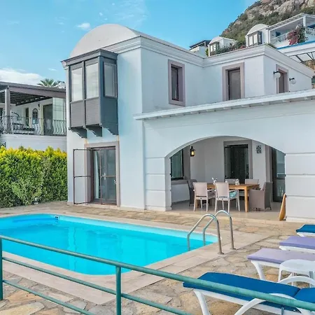 Mia Private Pool Вилла *