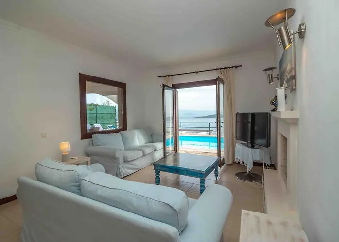 Mia Private Pool Бодрум