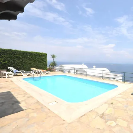 Mia Private Pool